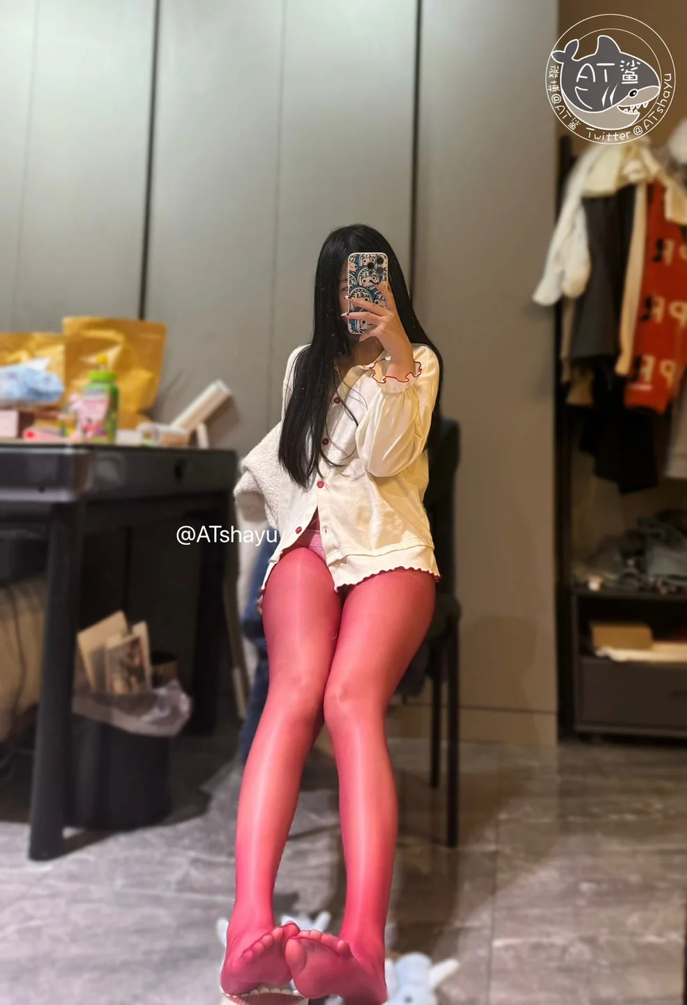 AT鲨 - 红丝 [21P-3MB] tg@simisebaisi 【丝足阁】016.webp